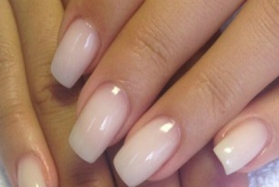 How To Grow Stronger Nails – Tips That Work